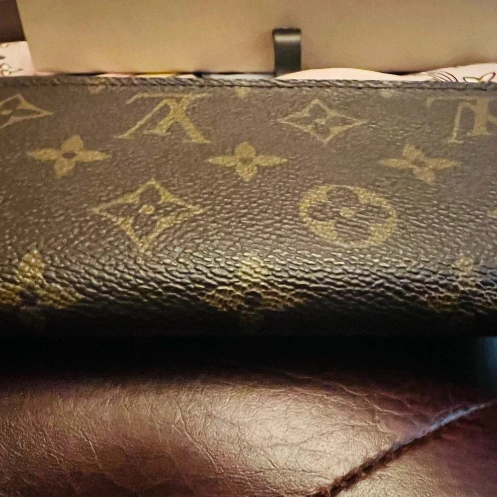 LOUIS VUITTON Long Wallet Portefeuille Sarah Monogram canvas 💯% Authentic - Picture 11 of 16